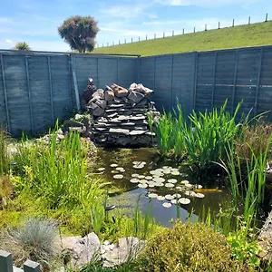 Beautiful Near Airport Stanwell